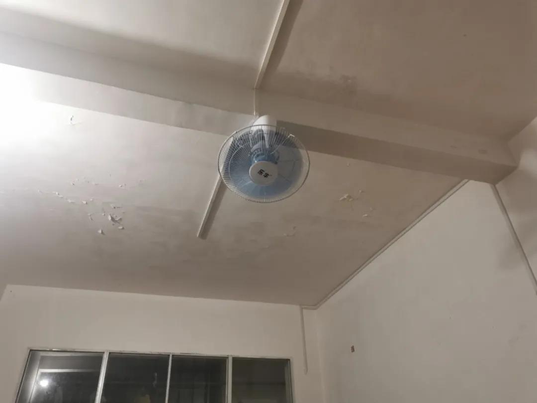 去江西花了1000+，我本来觉得亏了，直到遇见清华北大的学霸