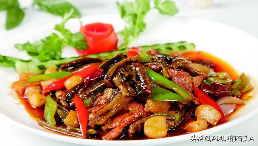 清蒸黄鳝补气补血的做法,黄鳝炖汤补气血的做法大全