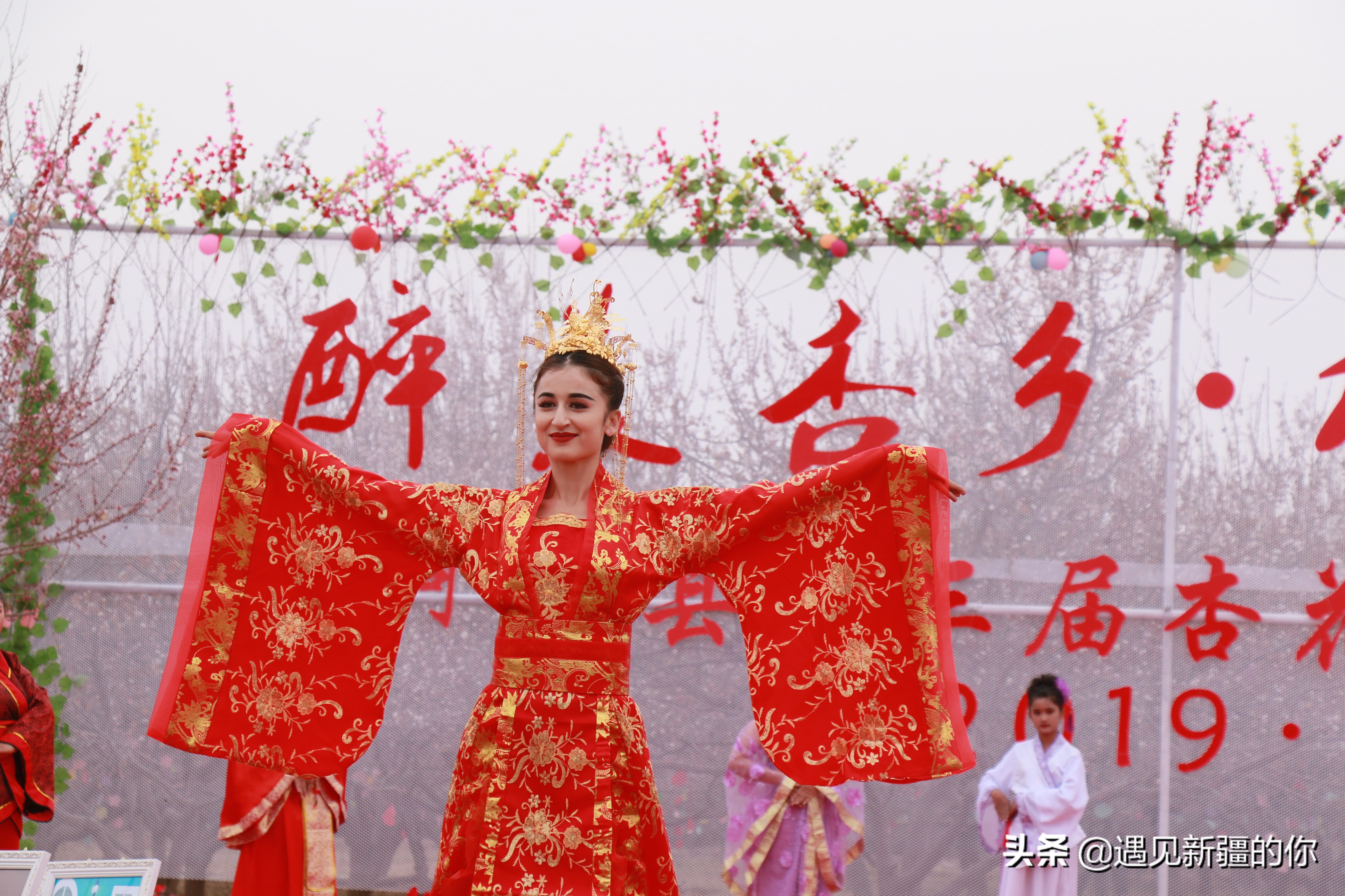 新疆尉犁县杏花节,杏花节旅游