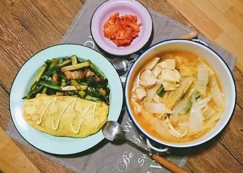 怎样快速减肥一个星期之内瘦20斤,坚持2个月暴瘦30斤三个动作反复练