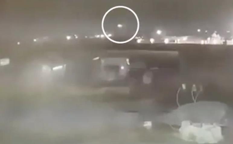 伊朗导弹击落客机最新视频：2枚导弹30秒内先后发射，击中致176死