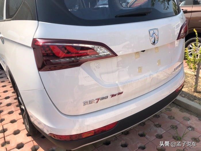 上热门宝骏730新车落地8万多,宝骏73011万公里多少钱
