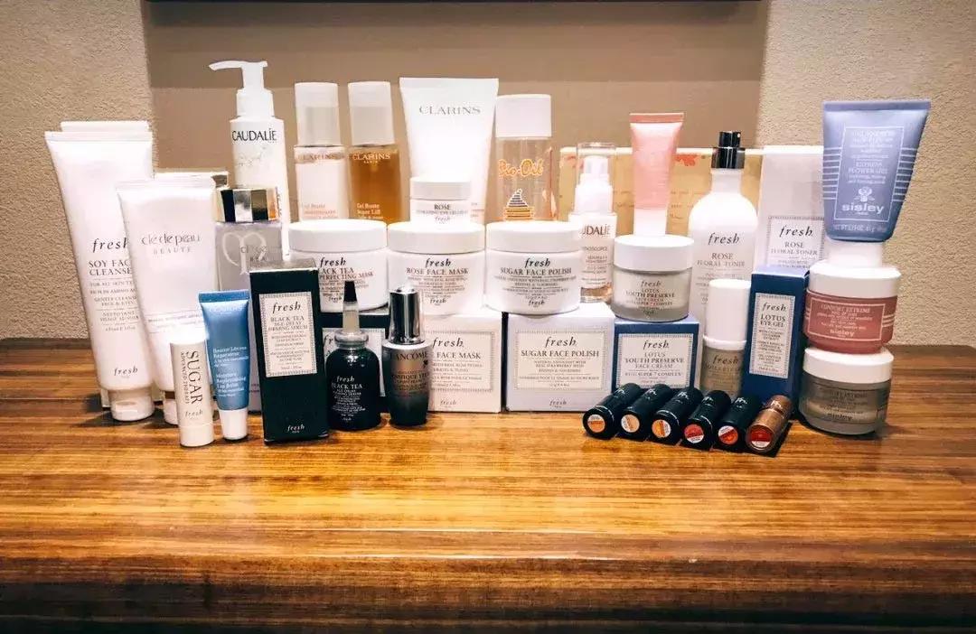 40岁的高圆圆真的保养得很好,高圆圆为啥40岁才生孩子