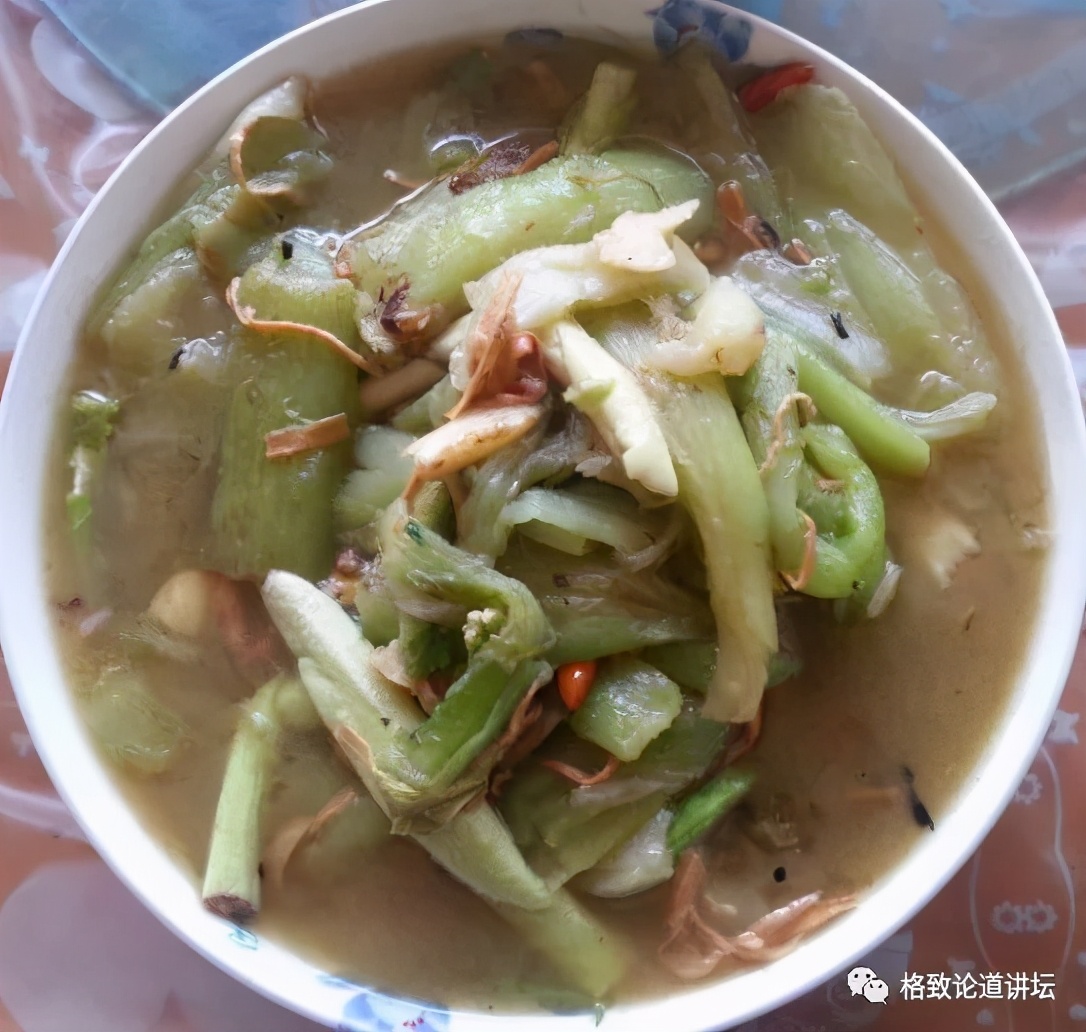 为什么长毛的火腿还能吃,长毛的火腿肠吃了会怎样