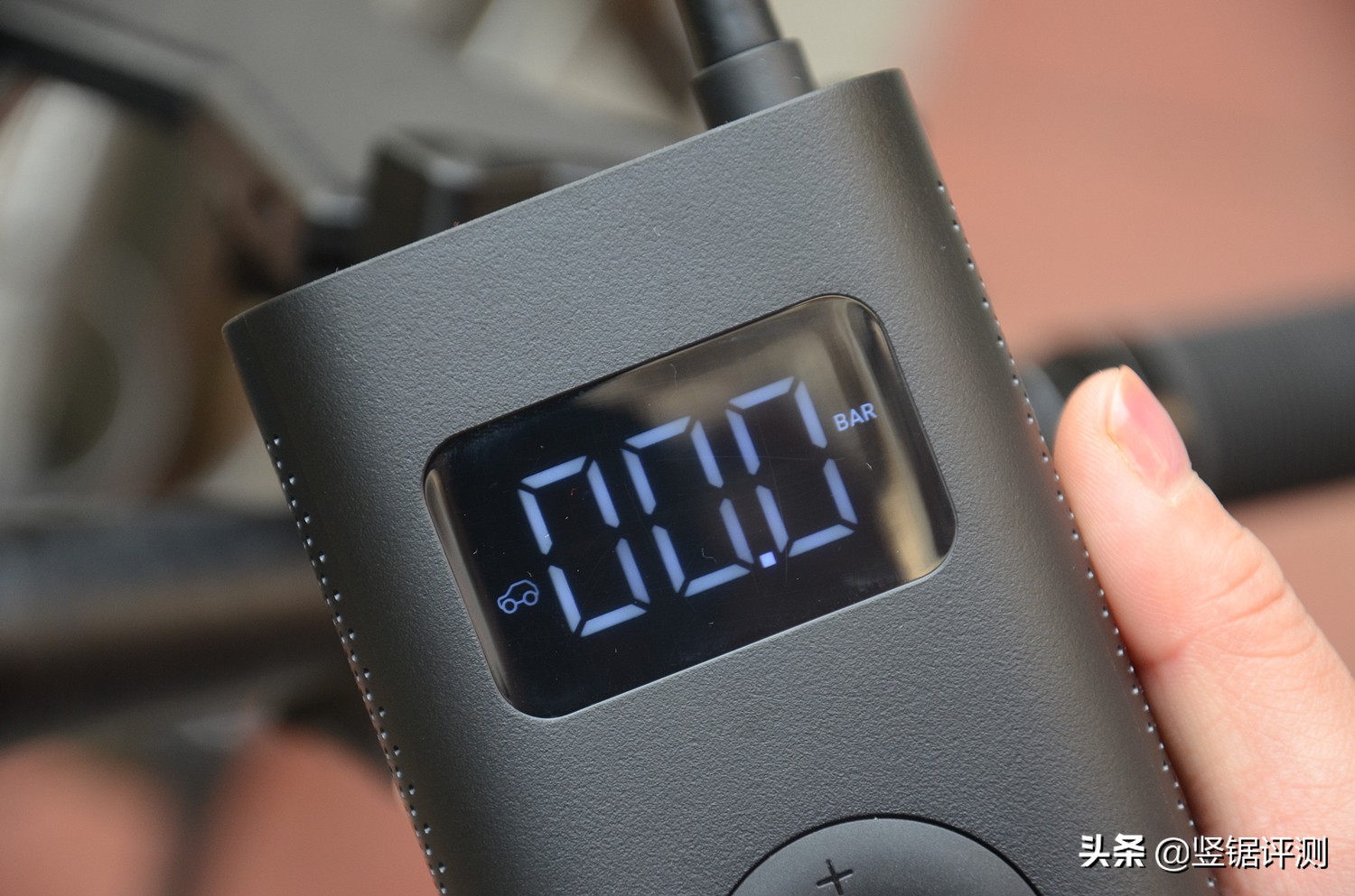 小米数字胎压测试,小米充气宝测胎压