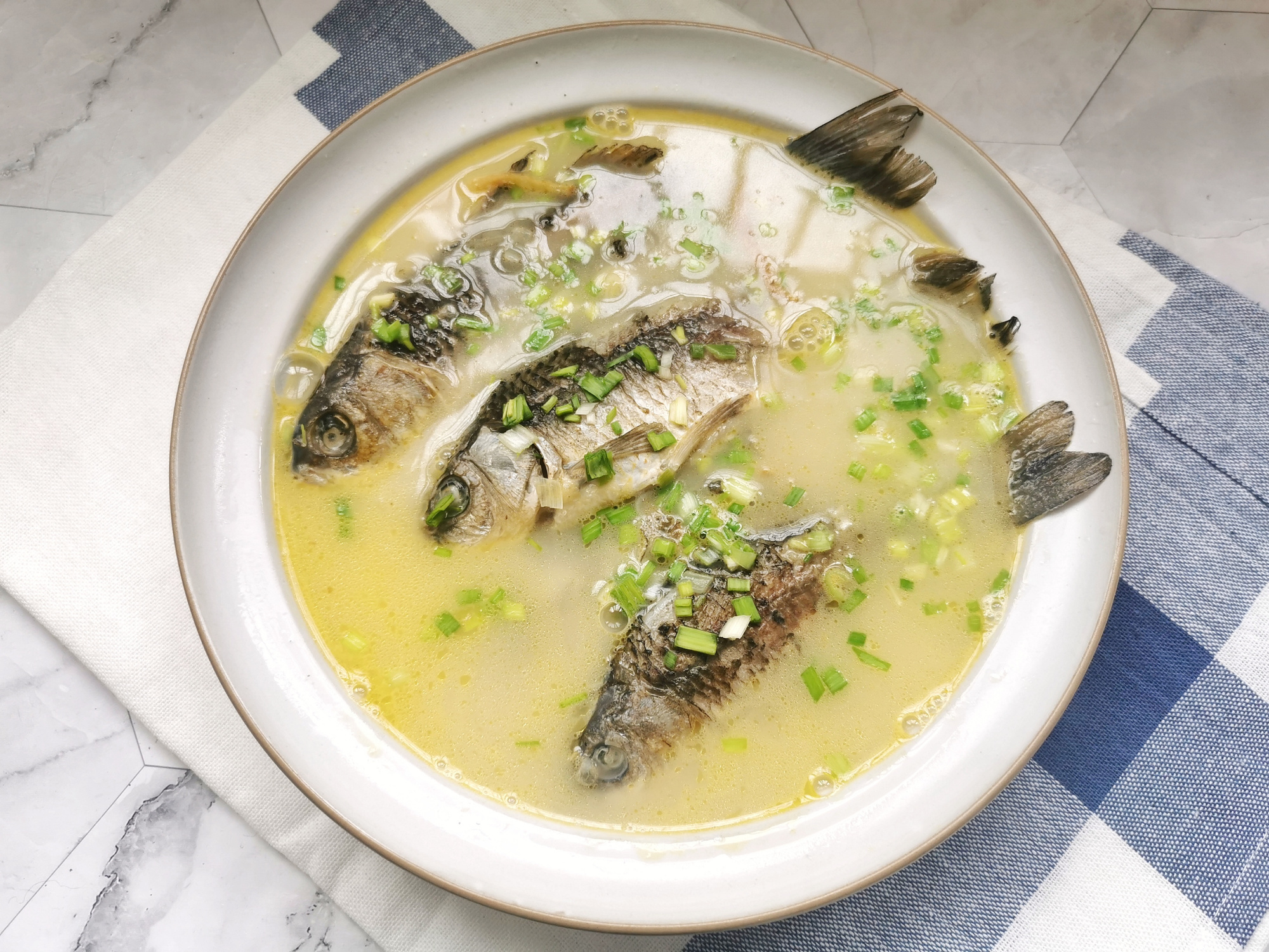 老人喝什么鱼汤最好,什么鱼不适合熬鱼汤