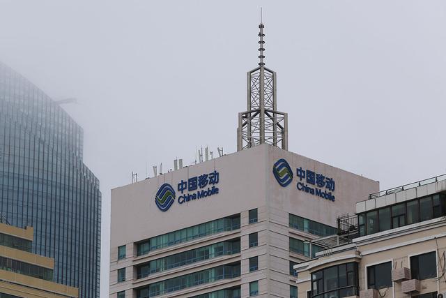 中国移动手机如何关闭无线网,手机连接wifi用不用关闭移动数据