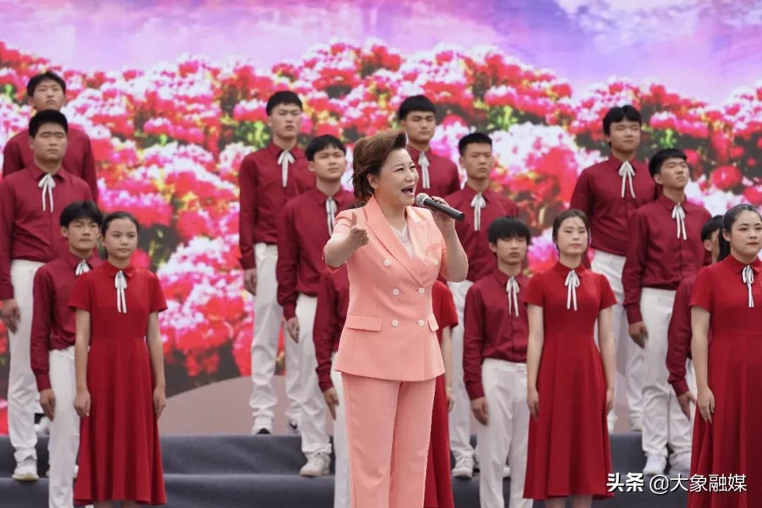 “庆丰收·感*党**恩”，今晚19：30《梨园春》与您共庆丰收