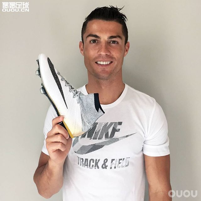 一双球鞋究竟值多少钱,一双真的的球鞋基本要多少钱