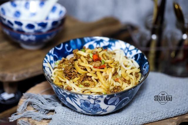 回家吃饭的面怎么做,下班回来一碗面条的做法