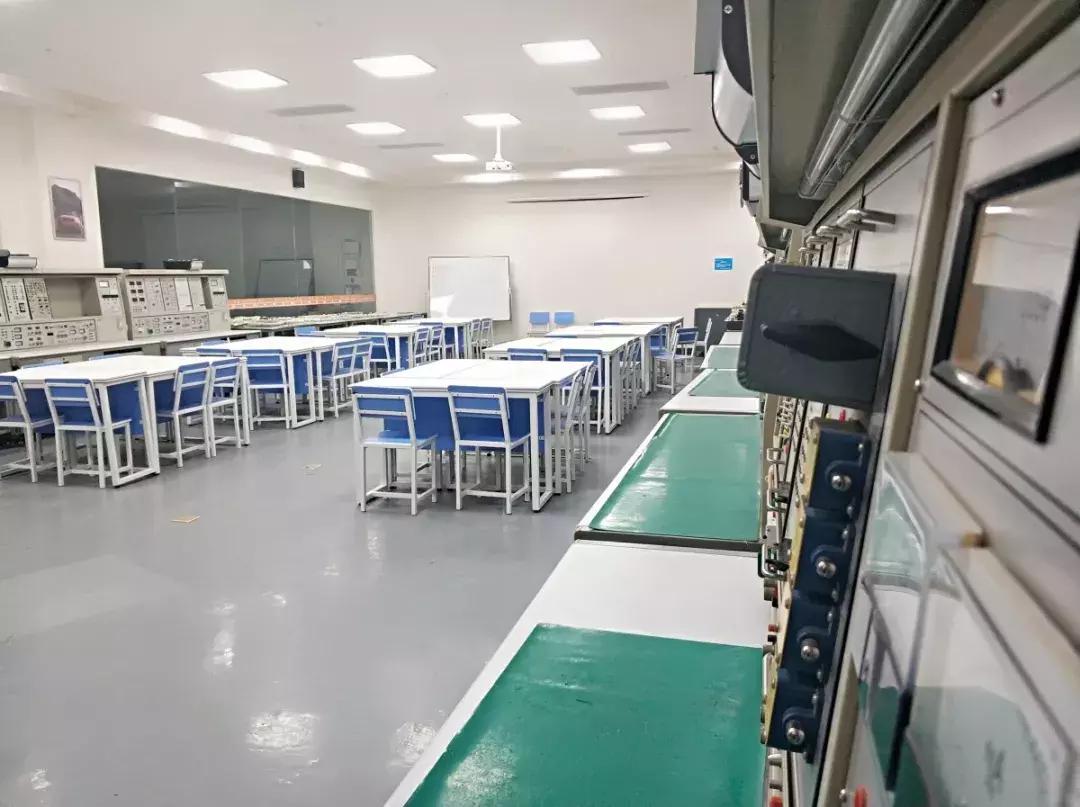 汽车专业实训室,汽车工程实训基地