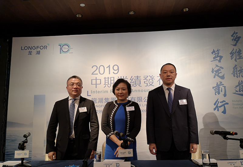 中国最富的包租婆每天能挣多少万,中国最富包租婆诞生