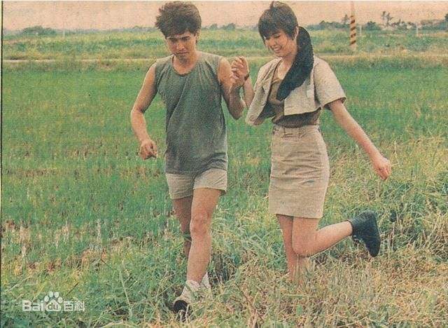 一张照片变身港风女神王祖贤,王祖贤依旧美艳动人