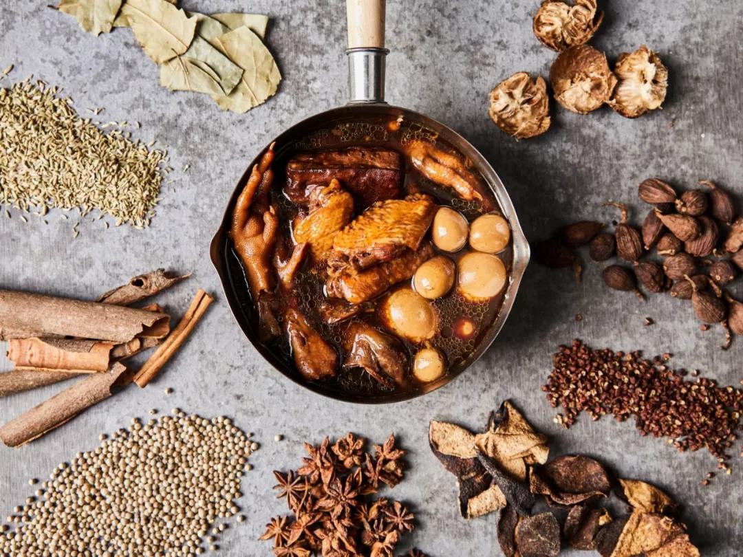 卤味江湖千亿市场争夺战,2025年卤味市场规模突破2200亿