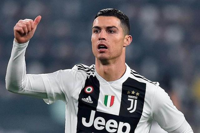 历史第一右边锋是谁,历史第一边锋排行