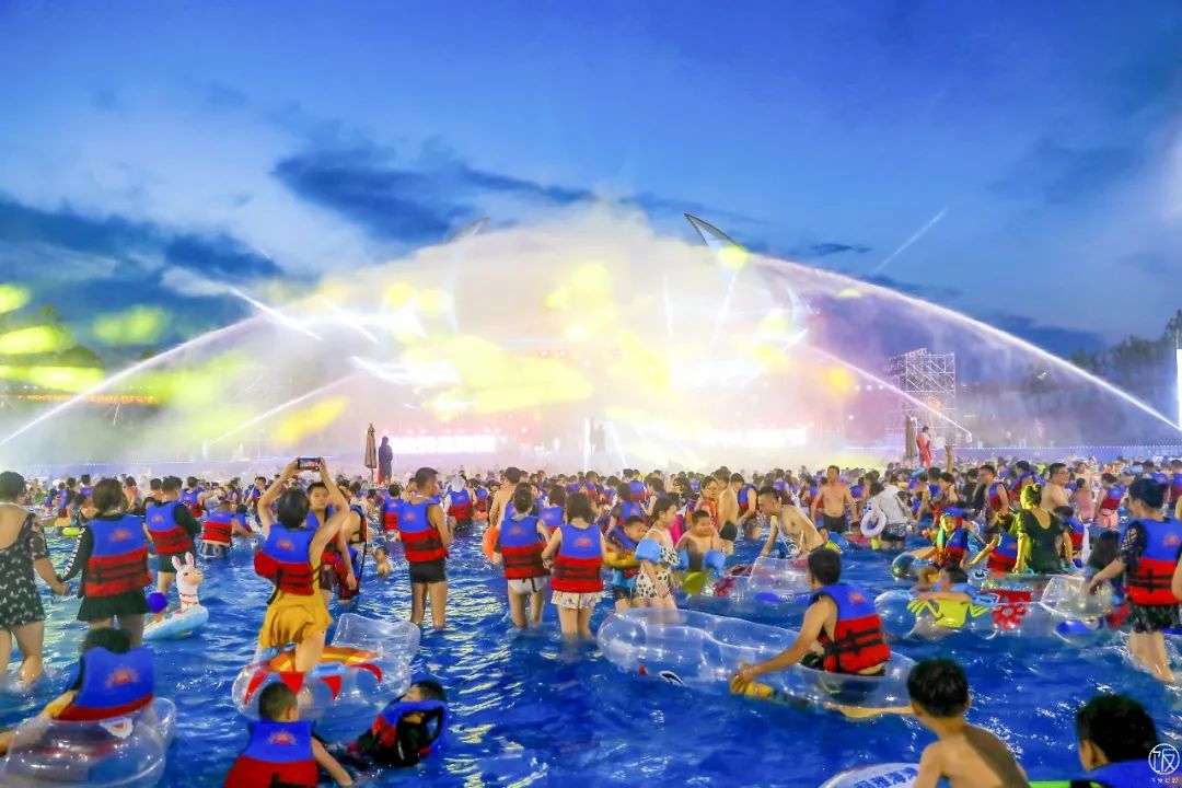 心动警告！全能ACE李汶翰空降，7月31日来西安欢乐谷放肆尖叫