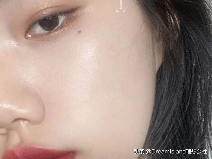 秋冬水润的粉底液,秋冬水润持妆粉底液