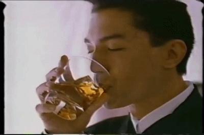 尊龙这才是亚洲颜值之巅峰,被称为亚洲第一美男尊龙