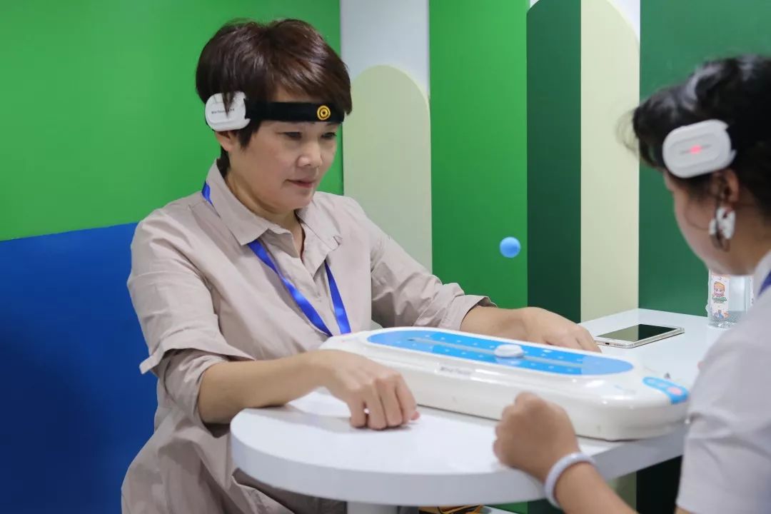 GENIUS品牌财富论坛｜“教育革命新起点”圆满召开