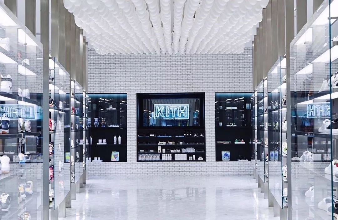 买得贵不如穿得对，潮流联名王KITH谁穿谁美