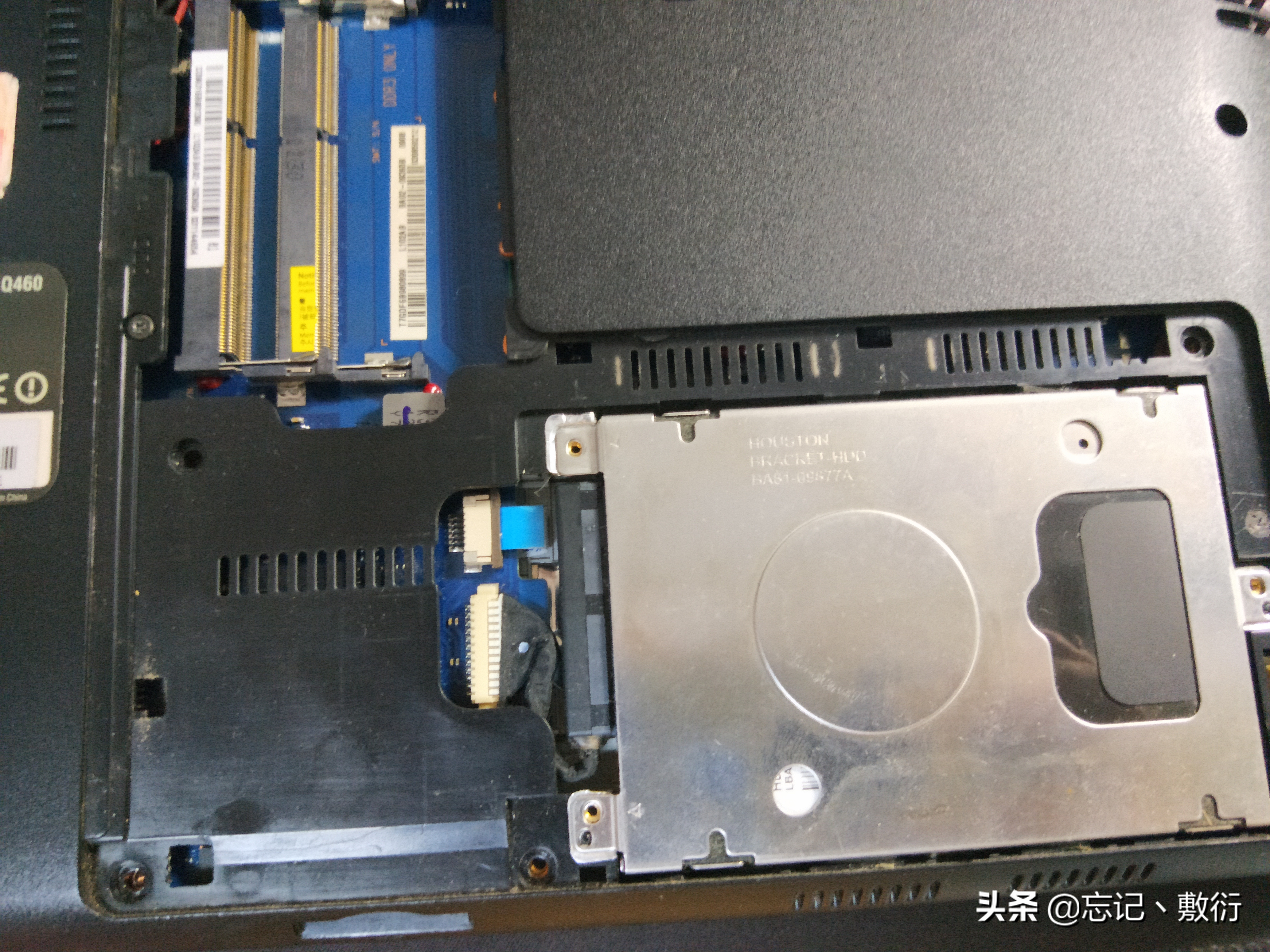 三星q460笔记本键盘拆解图鉴,三星笔记本r440键盘更换