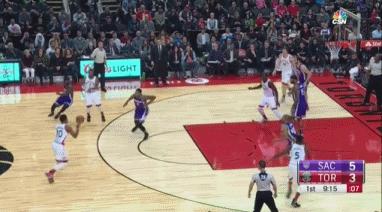 中距离，昂扬不灭——说说篮球场上最古典的*局破**艺术