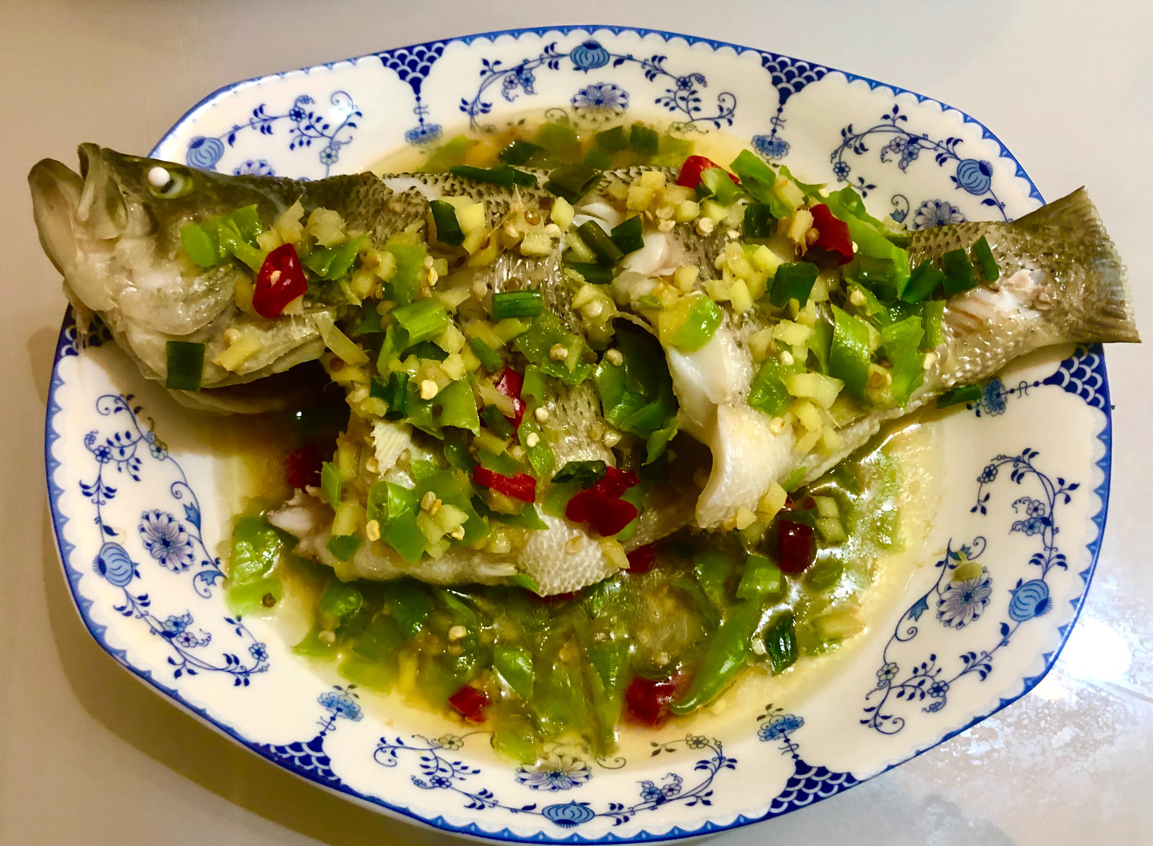 舌尖上的鲜冻视频,舌尖上的鲜美滋味的意思