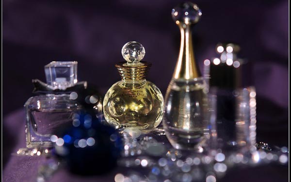 一个精致的女人，出门包包里一般会带这5样东西，少一样都不精致