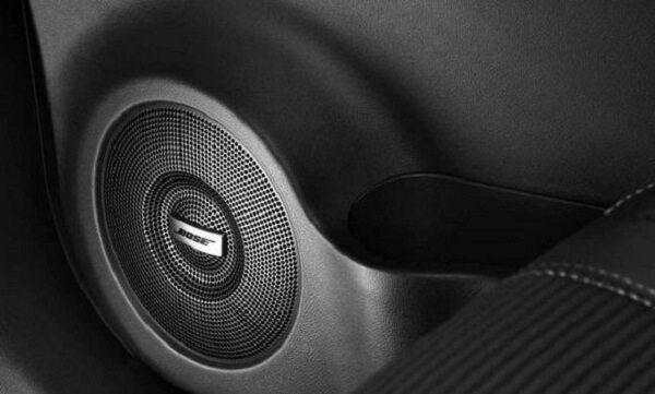 推荐一套汽车入门级发烧音响系统,有哪些高端的汽车音响值得推荐
