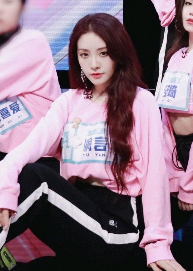 被央视芒果打码成“失格艺人”，曾说出不雅言论的她要凉了？