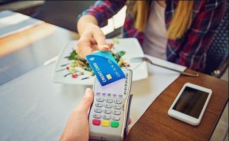 信用卡降额后无力偿还怎么还款,平安信用卡逾期无力偿还协商还款