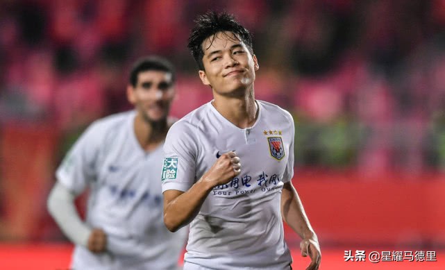 15分钟1射2传！中超最强U21出炉，蒿俊闵接班人让鲁能忘记韦世豪