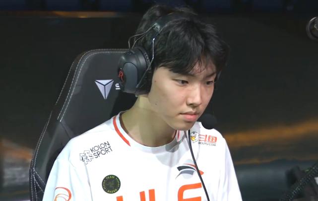 再赢一场就能去世界赛！超威、戴先生拿命C！HLE击败沙盒