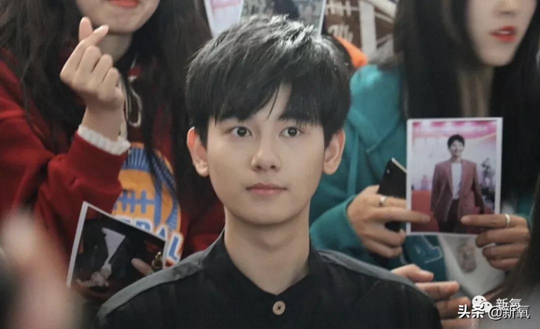 突然流行起了性转美？以后粉男明星都要拿出追女爱豆的热情了？