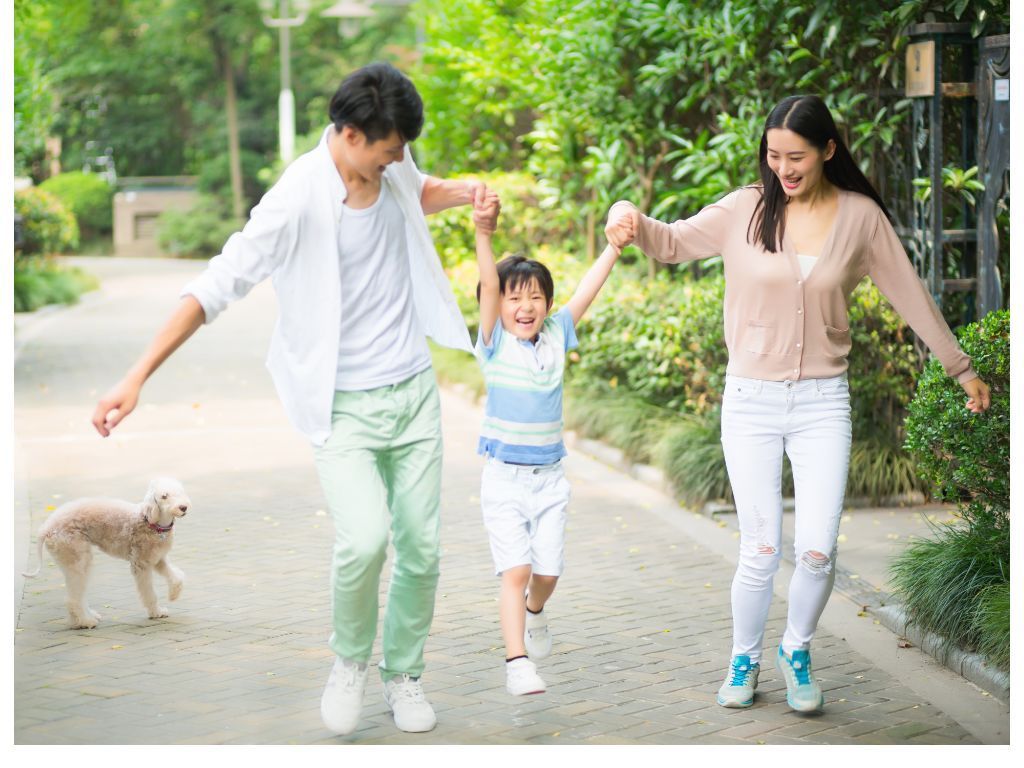 “妈妈，你为什么趴在爸爸身上？”这个妈妈的回答让无数父母点赞