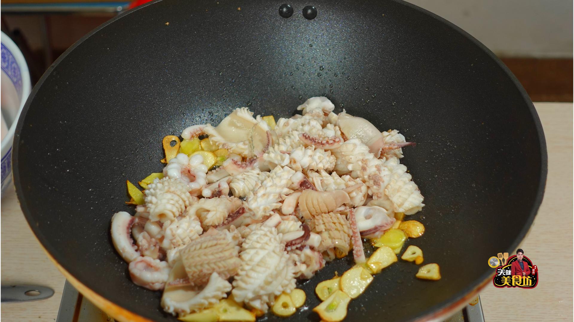 鱿鱼除了烤着吃还有什么吃法,鱿鱼除了烤还有什么吃法