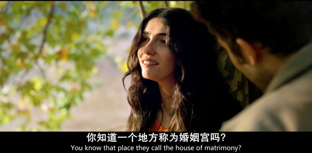 导演拒绝删减任何镜头！片长3小时，生生扯下了理想主义的遮羞布