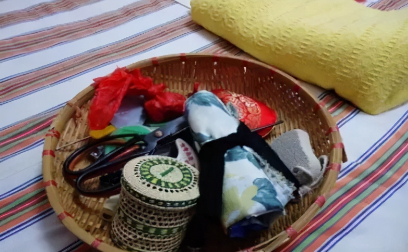 顶针老物件视频介绍,慈母手中线游子身上衣