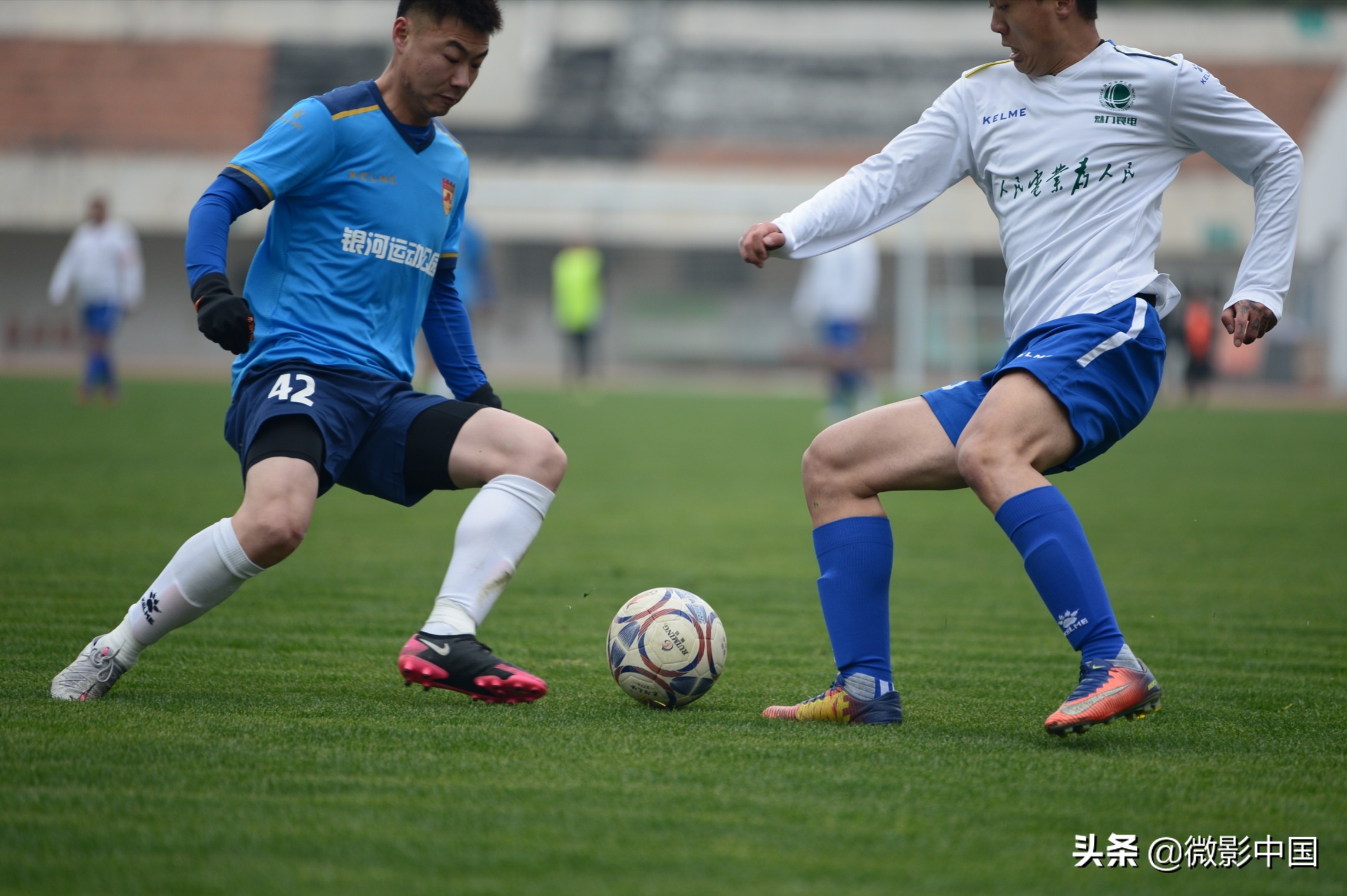 襄阳市观看球赛,襄阳足球联赛激战正酣