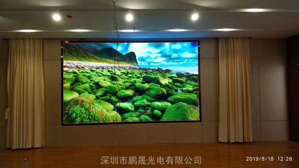 室内彩色led显示屏如何选型号,led室内全彩显示屏p2主要参数