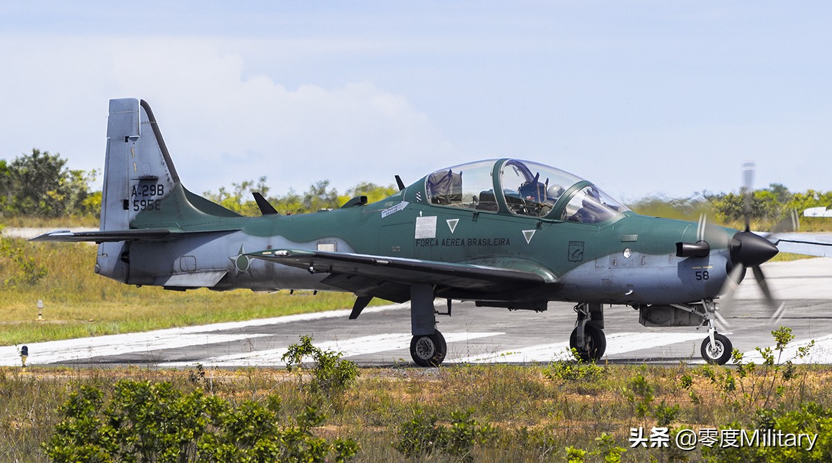 巴西空军鹰狮战斗机多少架,世界空军海军陆军