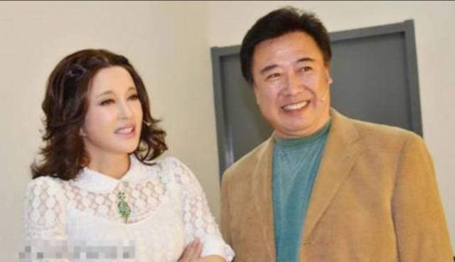 62岁的刘晓庆爆照,刘晓庆带货翻车完整版