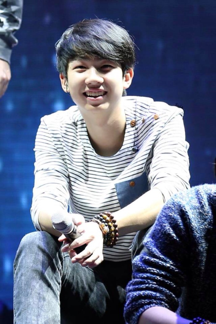 明星整容打瘦脸针,90后明星整容