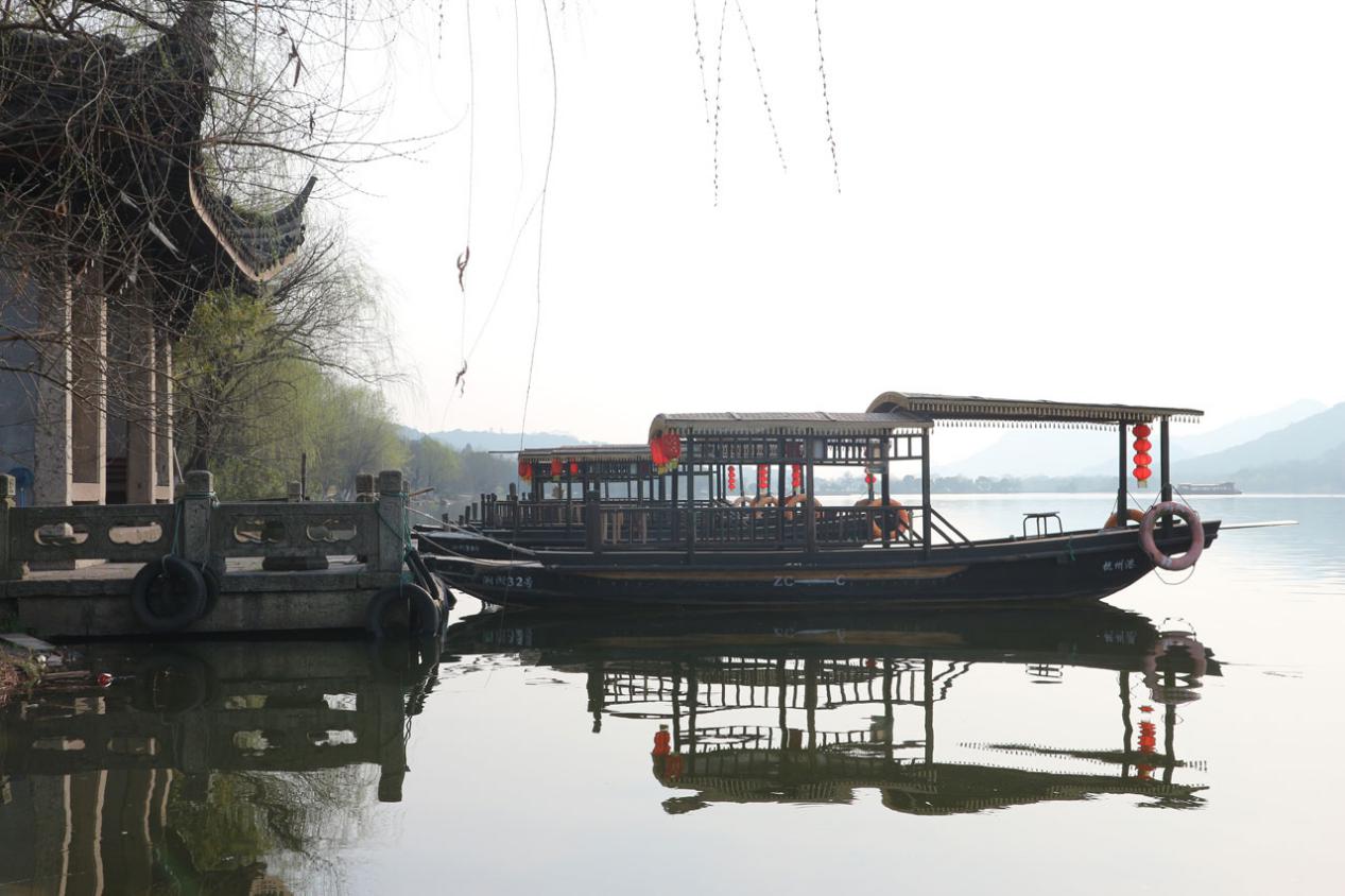 太美了翻译成诗词会怎样？奉上独家秘笈，敢不敢来体验一下