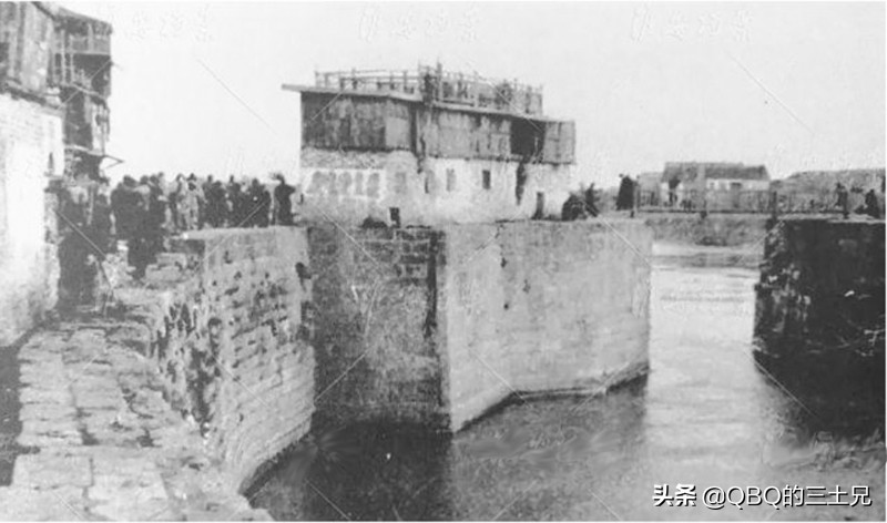 毛人水怪的真实事件,毛人水怪诡异传说改编