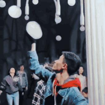 重庆二号线经过的万达广场,地铁2号线通到机场了吗