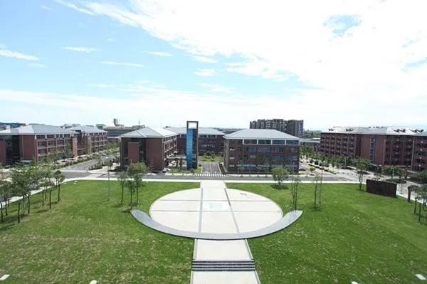 成都纺织高等专科学校近三年分数,成都纺织高等专科学校单招分数线