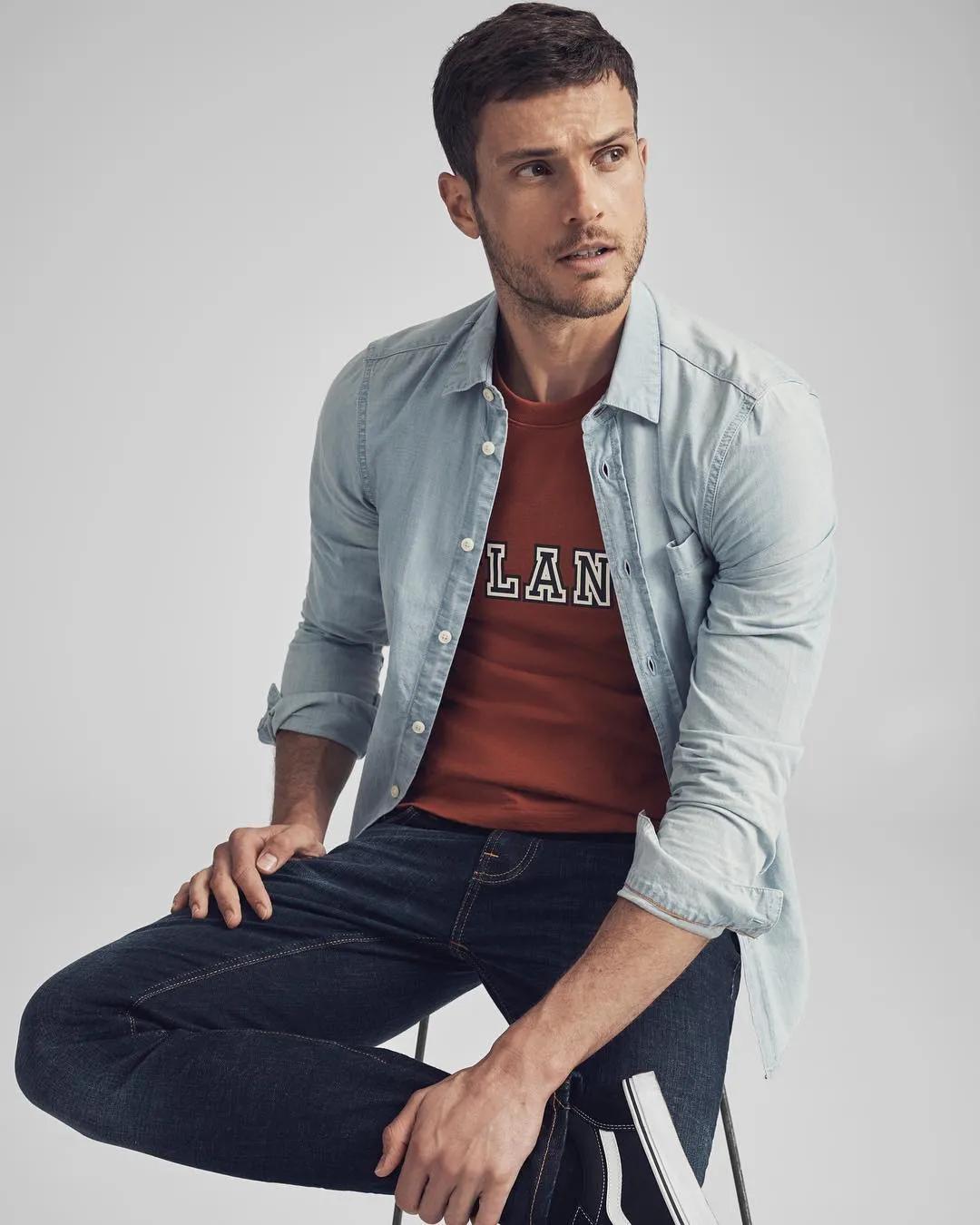 35岁的他登上中国版《时尚先生》封面，长得确实很帅