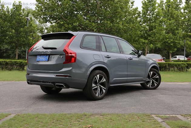 沃尔沃最新款suv19万左右,沃尔沃最新款suv安全测试