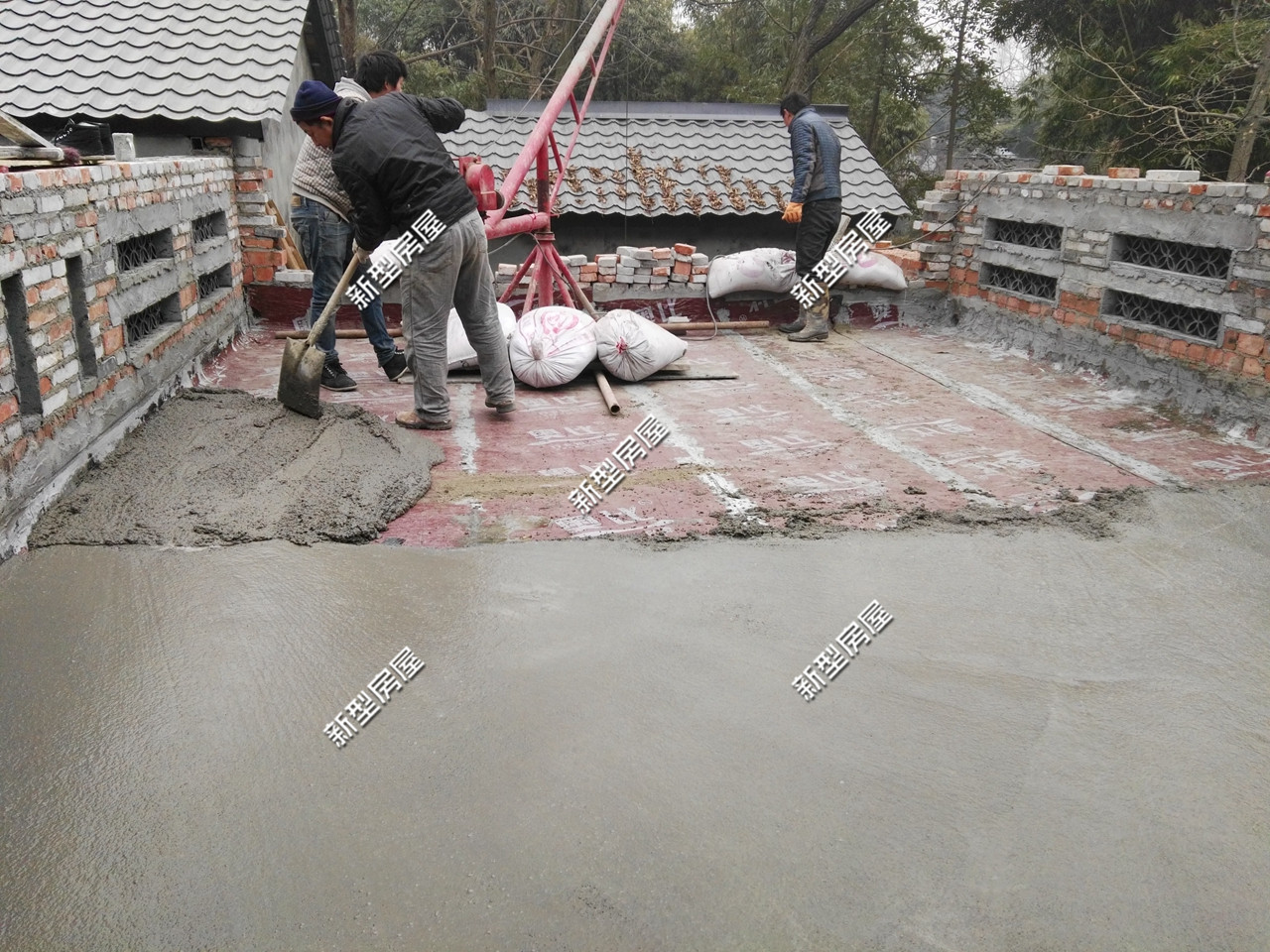 自建房屋顶漏水怎么彻底解决,农村自建房屋顶漏水怎么处理最好